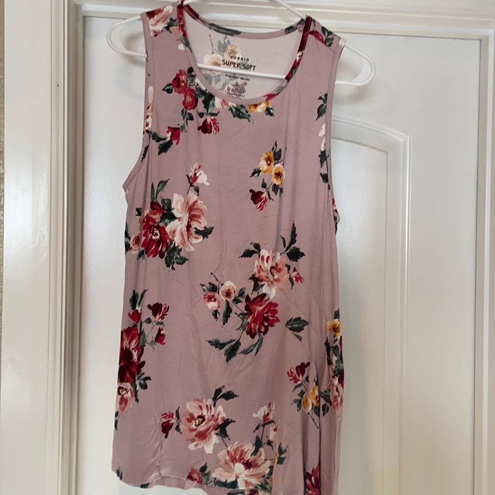 Torrid Size 1 Super Soft Knit Tank Top.